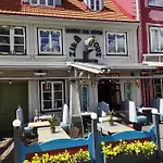Apartman Neat And Cosy