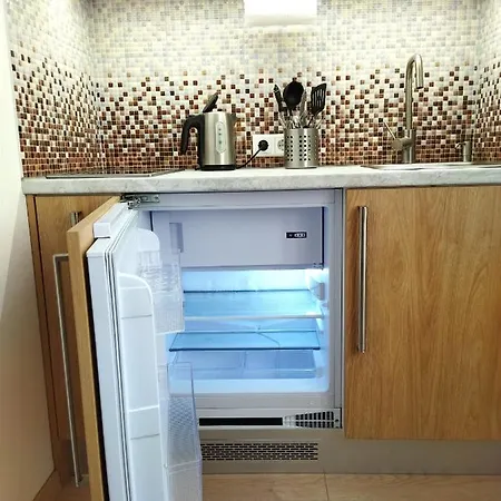 Neat And Cosy Apartment