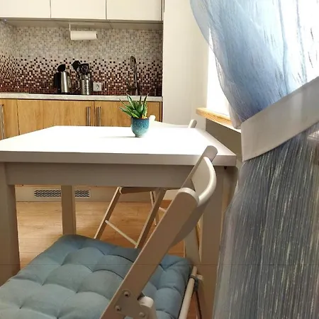 Neat And Cosy Апартаменты