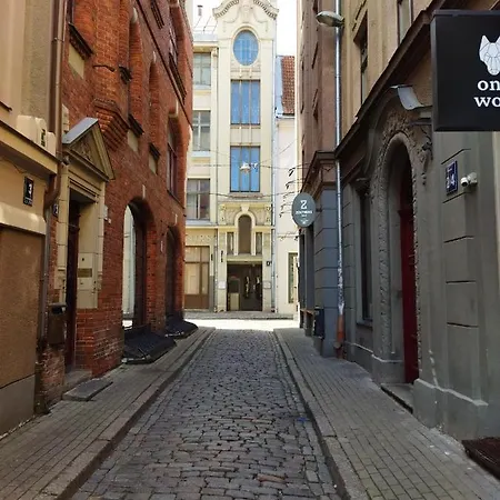 Апартаменты Neat And Cosy *